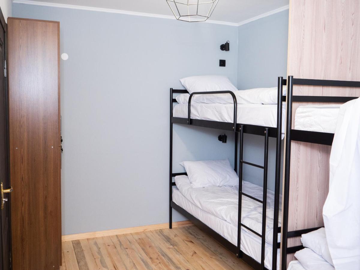 D - Hostel 이르핀 외부 사진